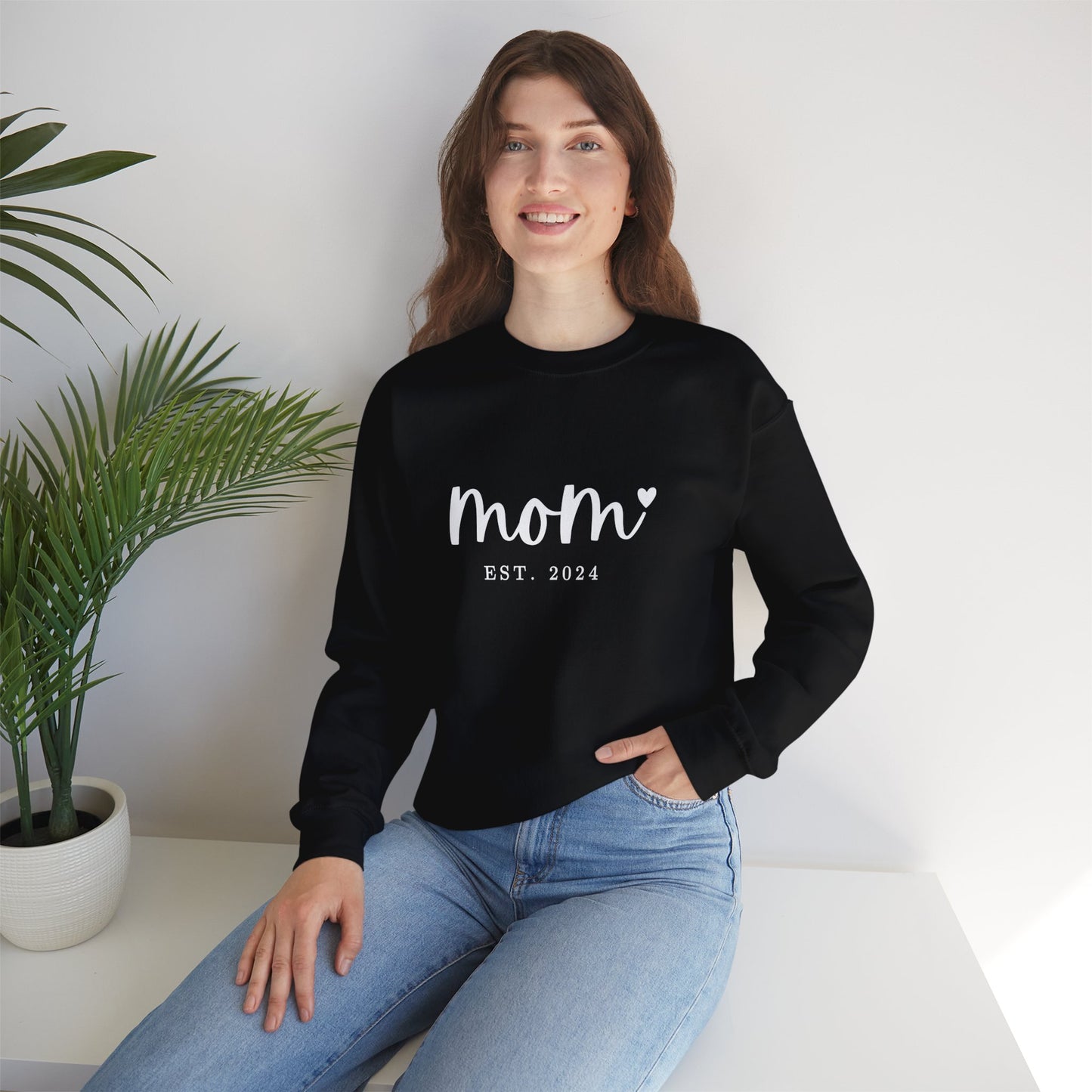 Sweatshirt Mom Est. 2024. The best gift for the expecting or new mom,  Mother's Day Gifts, gift for mummy