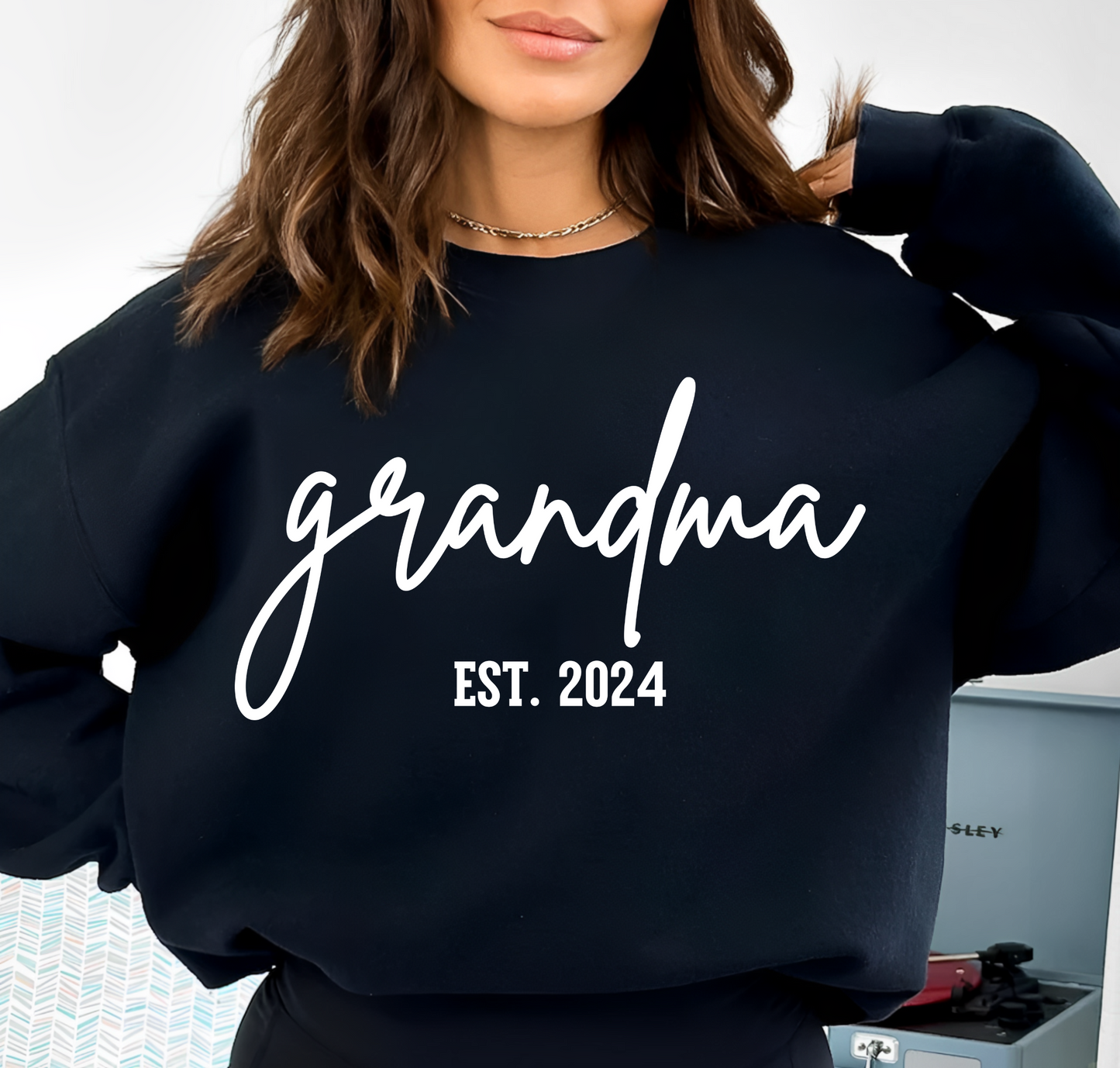 Personalized Grandma Est Sweatshirt, Gift for Grandmother, Nana SweatshirT, Mommy Shirt, Mothers Day Gift, Choose Your Year, Gift for Grandma